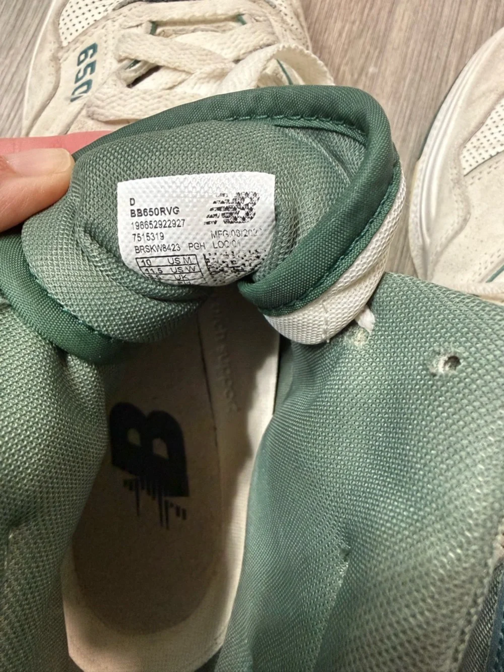 New Balance 650 High Top Size 10 White Green Suede Retro Dad Shoe Basketball NB - Picture 7 of 16